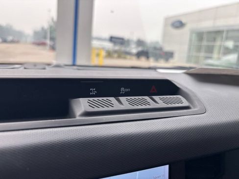 Used 2025 Ford Bronco Big Bend AWD/4WD image 30