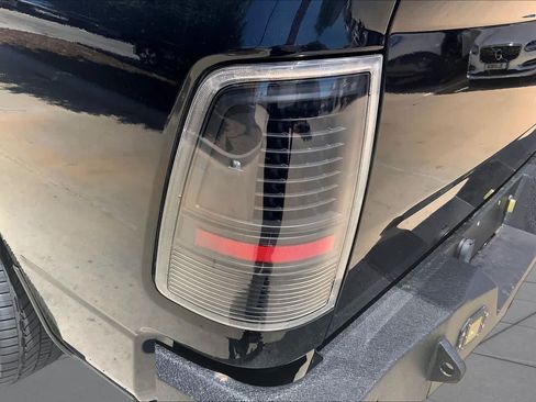 Used 2018 RAM 1500 Tradesman w/ Power & Remote Entry Group RWD image 25