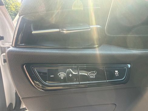 Used 2023 Kia Niro Wave w/ Wave Preserve Package FWD image 14