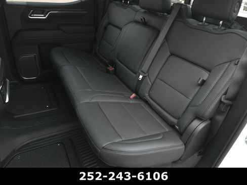 Used 2026 GMC Sierra 1500 Denali w/ Denali Reserve Package AWD/4WD image 32