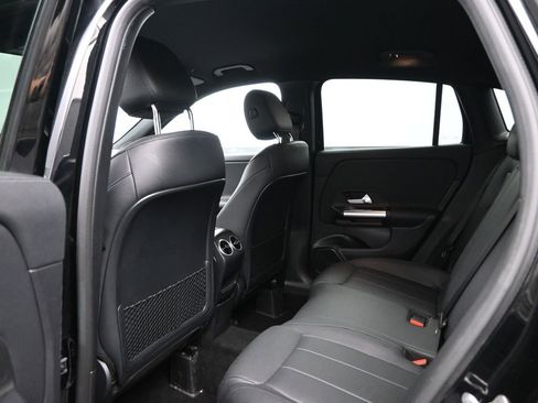 Used 2025 Mercedes-Benz GLA 250 4MATIC image 26
