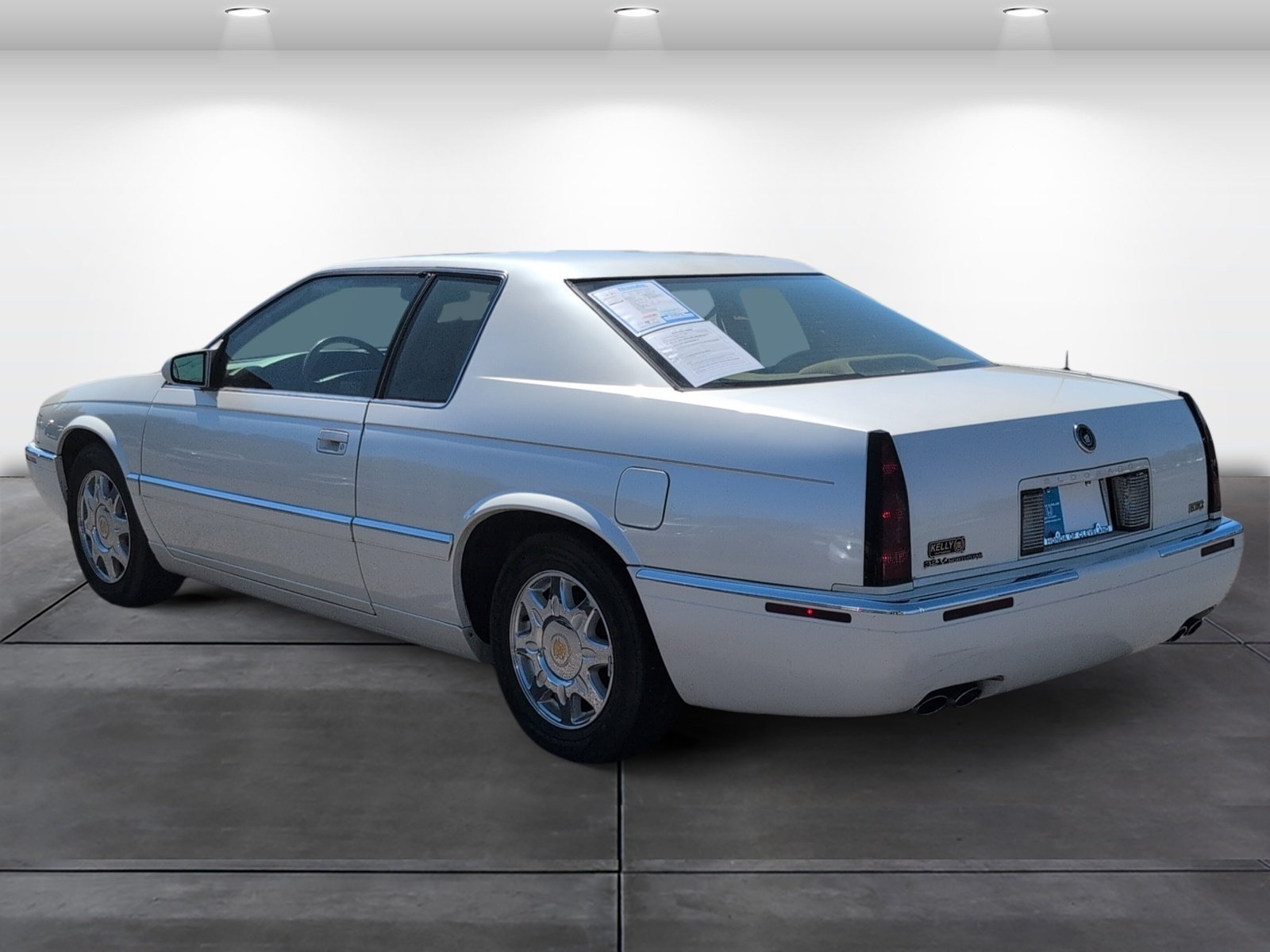 Used 1998 Cadillac Eldorado Touring w/ Safety/Security Pkg FWD image 3