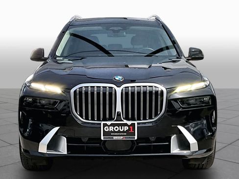 Used 2024 BMW X7 xDrive40i w/ Executive Package AWD/4WD image 4