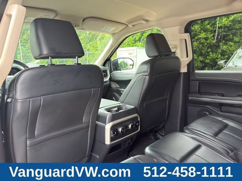 Used 2024 Ford Expedition Max XLT AWD/4WD image 28