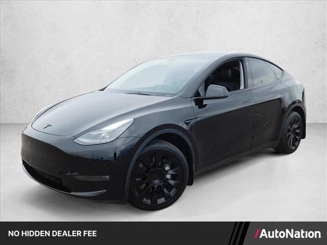 Used 2023 Tesla Model Y Long Range AWD/4WD image 1