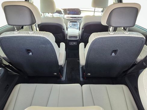 Used 2025 Hyundai Palisade Calligraphy FWD image 10