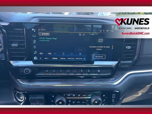 Used 2024 Chevrolet Silverado 1500 LTZ image 27