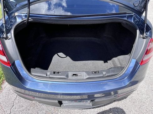 Used 2018 Ford Taurus SHO AWD/4WD image 29