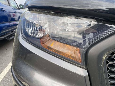 Used 2019 Ford Ranger XL w/ Equipment Group 101A Mid RWD image 12