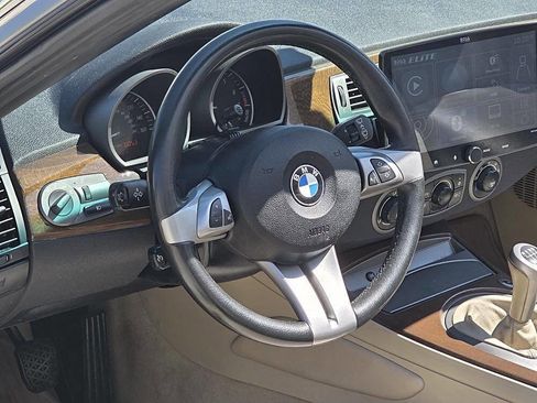 Used 2004 BMW Z4 3.0i image 14