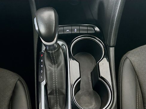 Used 2023 Buick Encore GX Select w/ Sport Touring Package image 25