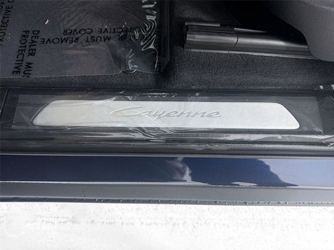 New 2026 Porsche Cayenne image 10