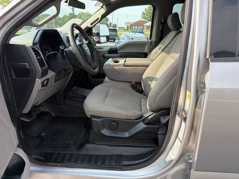 Used 2020 Ford F250 XLT AWD/4WD image 10
