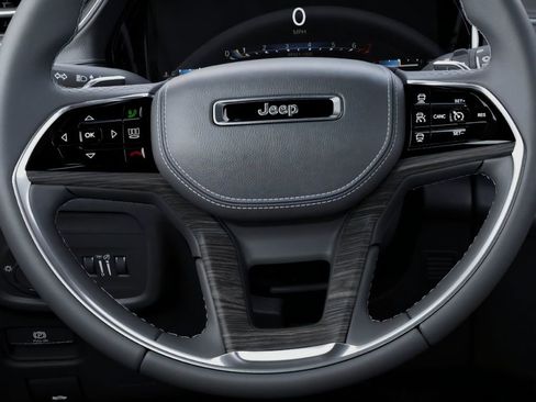 New 2025 Jeep Grand Cherokee Overland AWD/4WD image 19