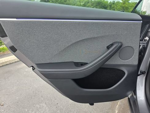 Used 2025 Tesla Model 3 Long Range RWD image 25