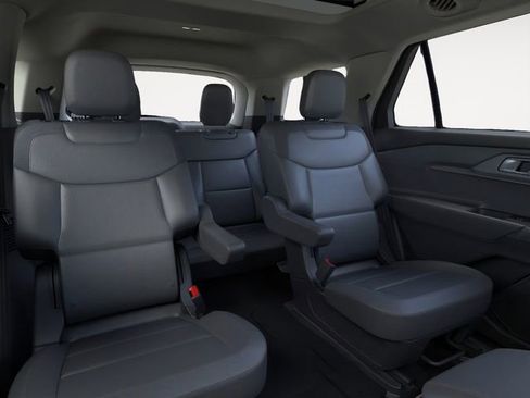 New 2026 Ford Explorer Active image 12