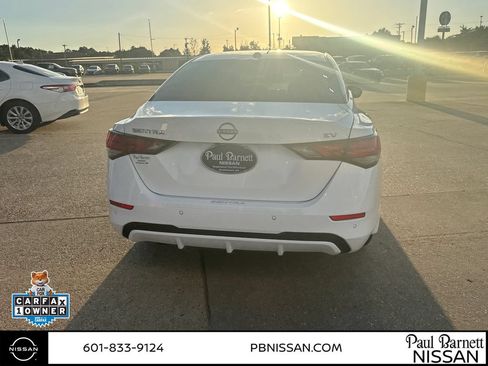Used 2024 Nissan Sentra SV FWD image 7