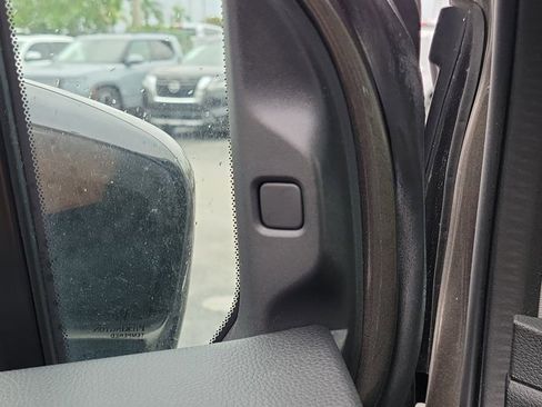 Used 2019 Honda Odyssey Elite image 35