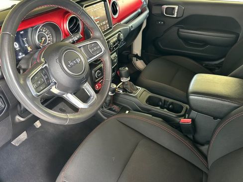Used 2023 Jeep Gladiator Rubicon AWD/4WD image 10