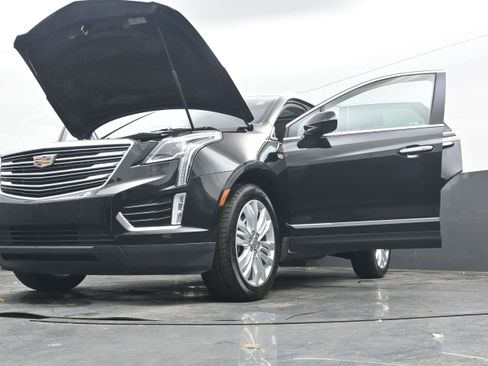 Used 2019 Cadillac XT5 Premium Luxury image 41