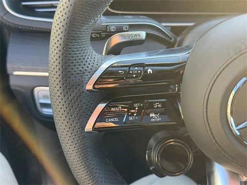 New 2026 Mercedes-Benz GLE 53 AMG 4MATIC image 13