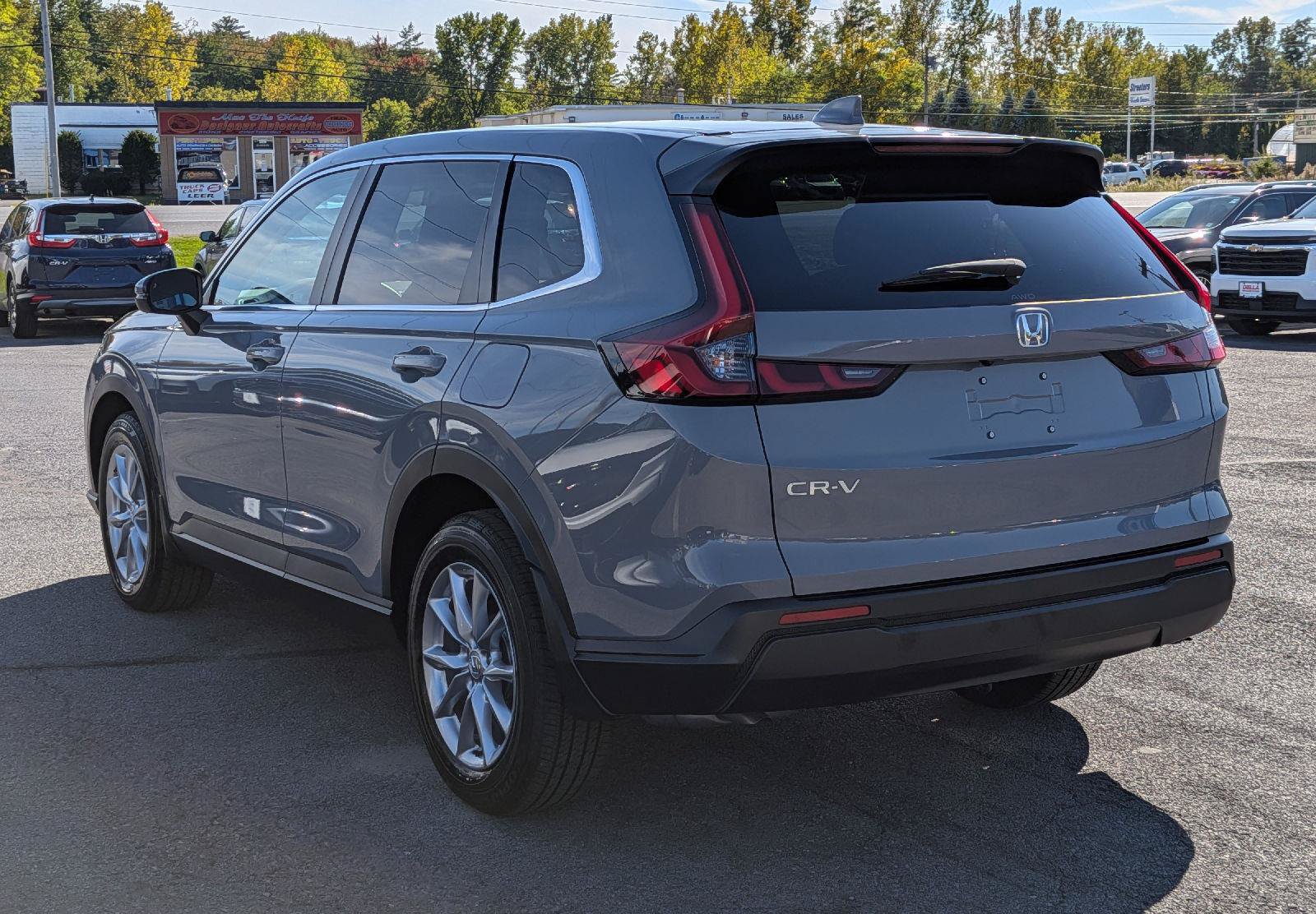 Certified 2026 Honda CR-V EX image 8