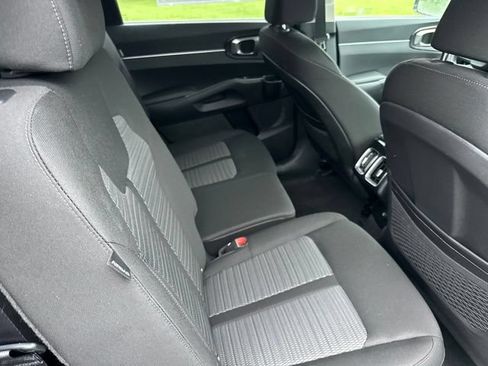 New 2026 Kia Sorento LX FWD image 22