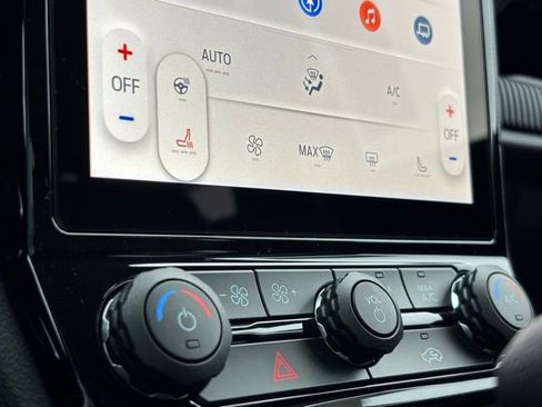 New 2025 Ford Ranger Lariat w/ FX4 Off-Road Package image 34