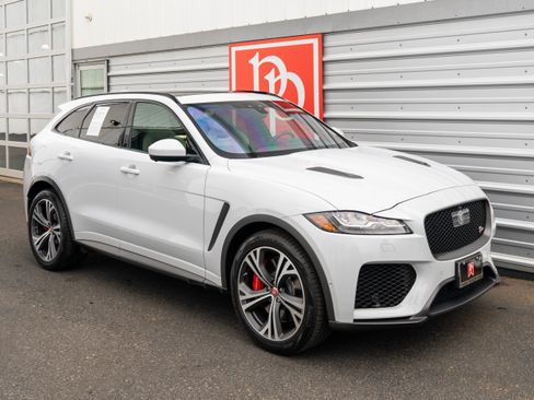 Used 2019 Jaguar F-PACE SVR AWD/4WD image 41