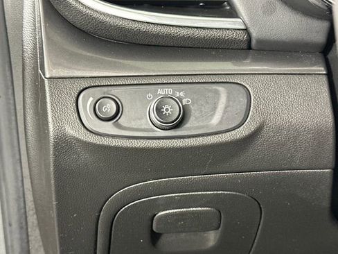 Used 2019 Buick Encore Preferred w/ Safety Package image 19