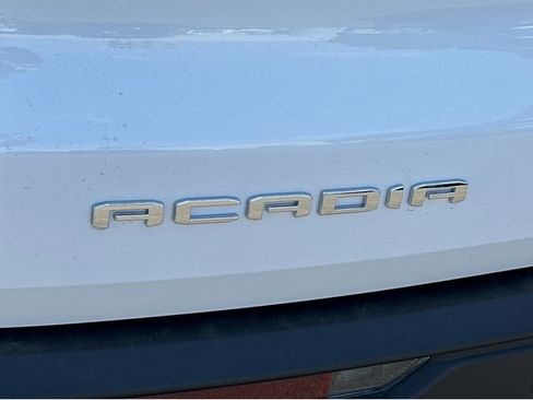 New 2025 GMC Acadia Elevation image 13