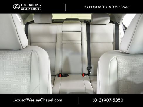 Used 2014 Lexus ES 350 w/ Premium Package image 23