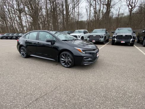 Certified 2026 Toyota Corolla SE image 5