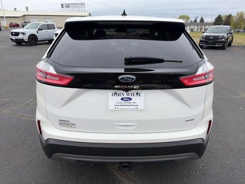 Used 2024 Ford Edge SEL w/ Convenience Package AWD/4WD image 4
