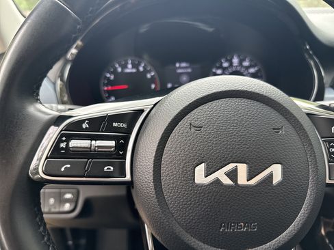 Used 2022 Kia Seltos Nightfall Edition image 25