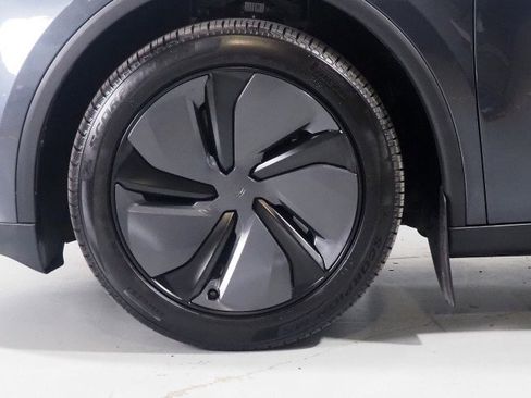 Used 2026 Tesla Model Y 2WD image 50