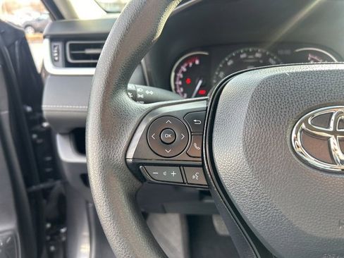 Used 2024 Toyota RAV4 XLE image 19