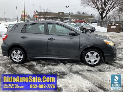 Used 2009 Toyota Matrix S image 4