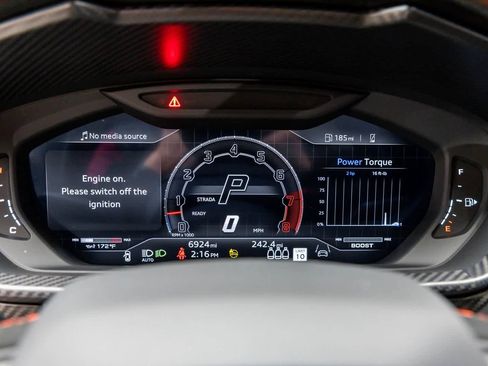 Used 2023 Lamborghini Urus Performante image 17