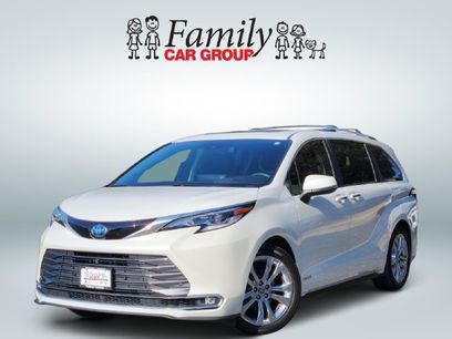 Certified 2021 Toyota Sienna Platinum