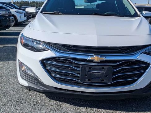 Used 2024 Chevrolet Malibu LT FWD image 9