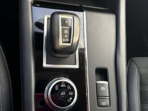 Used 2024 Mitsubishi Outlander SE FWD image 16