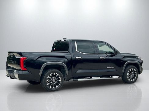 Used 2023 Toyota Tundra Limited w/ Power Package RWD image 4
