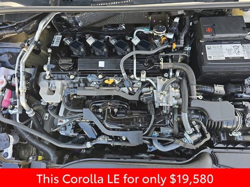 Used 2025 Toyota Corolla LE image 35