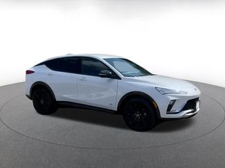 Used 2025 Buick Envista Sport Touring video 2