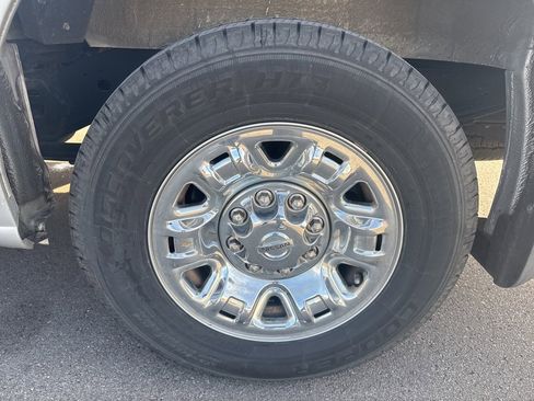 Used 2018 Nissan NV 3500 SL image 13