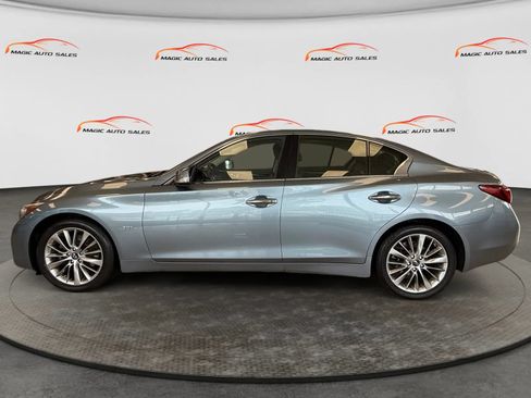 Used 2019 INFINITI Q50 Luxe w/ Essential Package (3.0T Luxe) AWD/4WD image 7