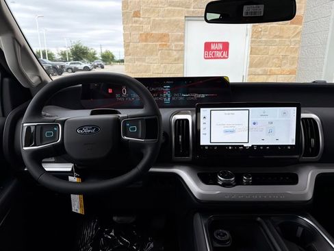 New 2026 Ford Expedition Active RWD image 38