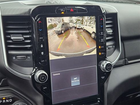 New 2026 RAM 1500 4x4 Crew Cab image 25