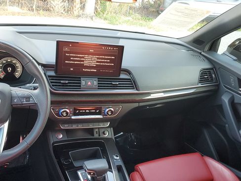 Certified 2024 Audi SQ5 Premium Plus AWD/4WD image 21